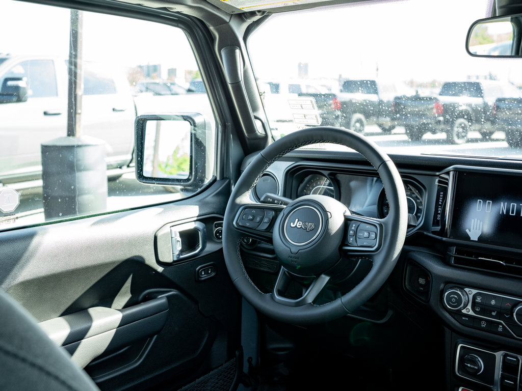 New 2026 Jeep Gladiator Willys Willys 4x4 for sale online - Ontario Approved