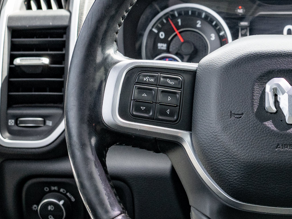 Used 2019 Ram 2500 Big Horn Big Horn 4x4 Crew Cab 8' Box for sale online - Ontario Approved