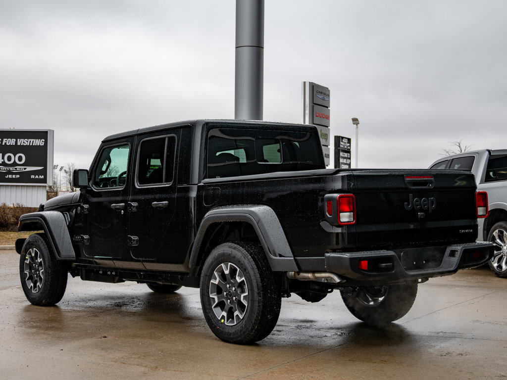 New 2026 Jeep Gladiator Sahara Sahara 4x4 *Ltd Avail* for sale online - Ontario Approved
