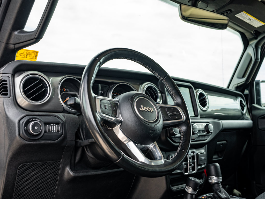 Used 2021 Jeep Wrangler Unlimited Sahara Unlimited Sahara 4x4 for sale online - Ontario Approved