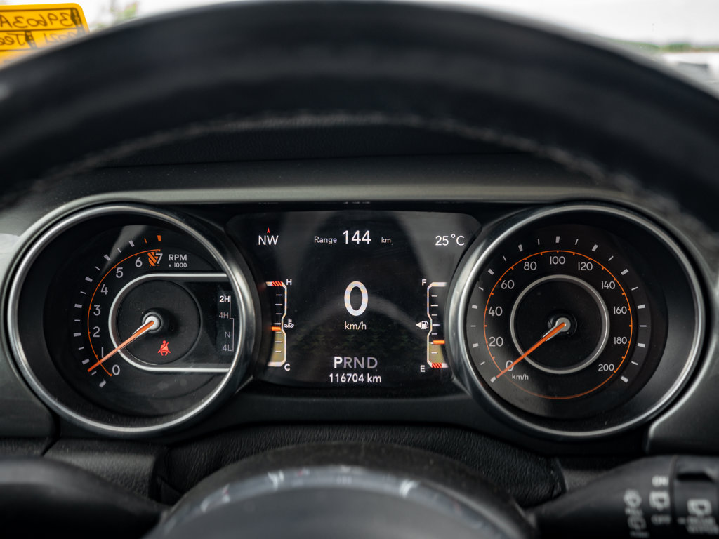 Used 2021 Jeep Wrangler Unlimited Sahara Unlimited Sahara 4x4 for sale online - Ontario Approved