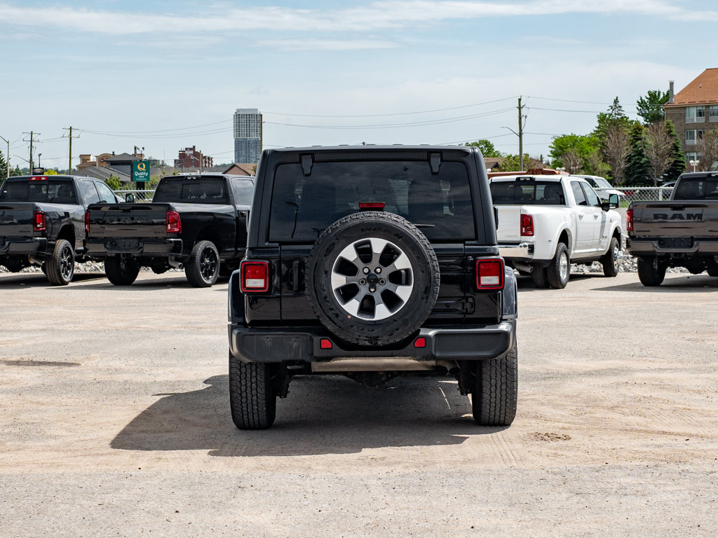 Used 2021 Jeep Wrangler Unlimited Sahara Unlimited Sahara 4x4 for sale online - Ontario Approved