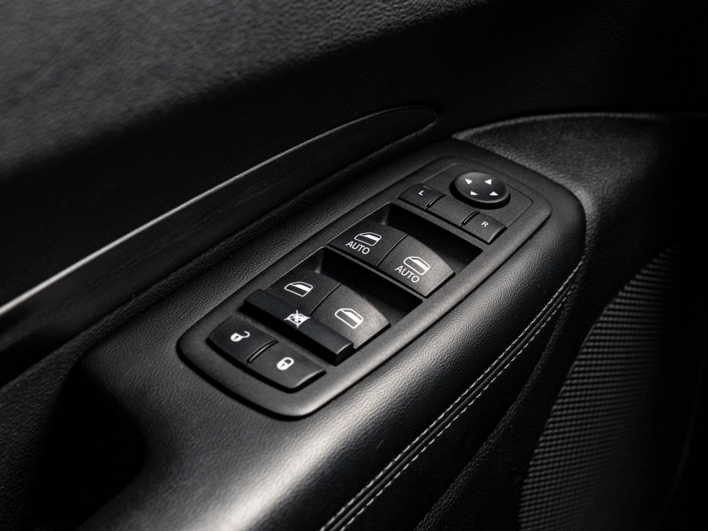 Used 2022 Dodge Durango SXT SXT AWD for sale online - Ontario Approved