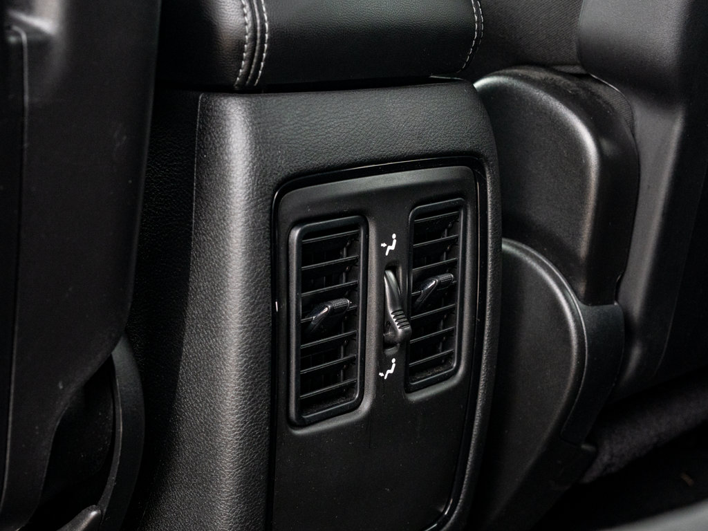 Used 2022 Dodge Durango SXT SXT AWD for sale online - Ontario Approved