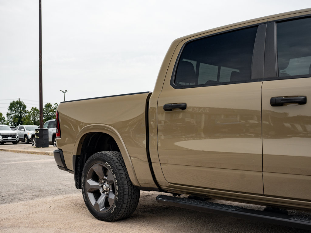 Used 2020 Ram 1500 Big Horn Big Horn 4x4 Crew Cab 5'7 Box for sale online - Ontario Approved