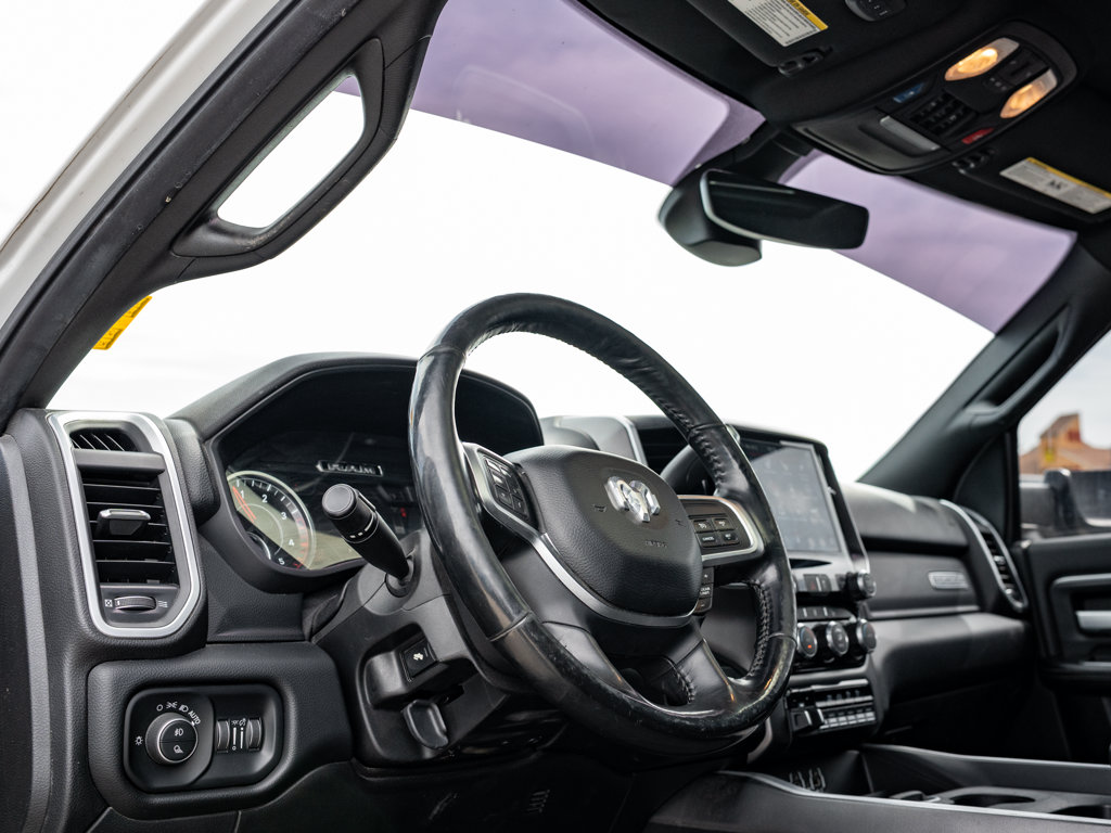 Used 2019 Ram 2500 Big Horn Big Horn 4x4 Crew Cab 8' Box for sale online - Ontario Approved