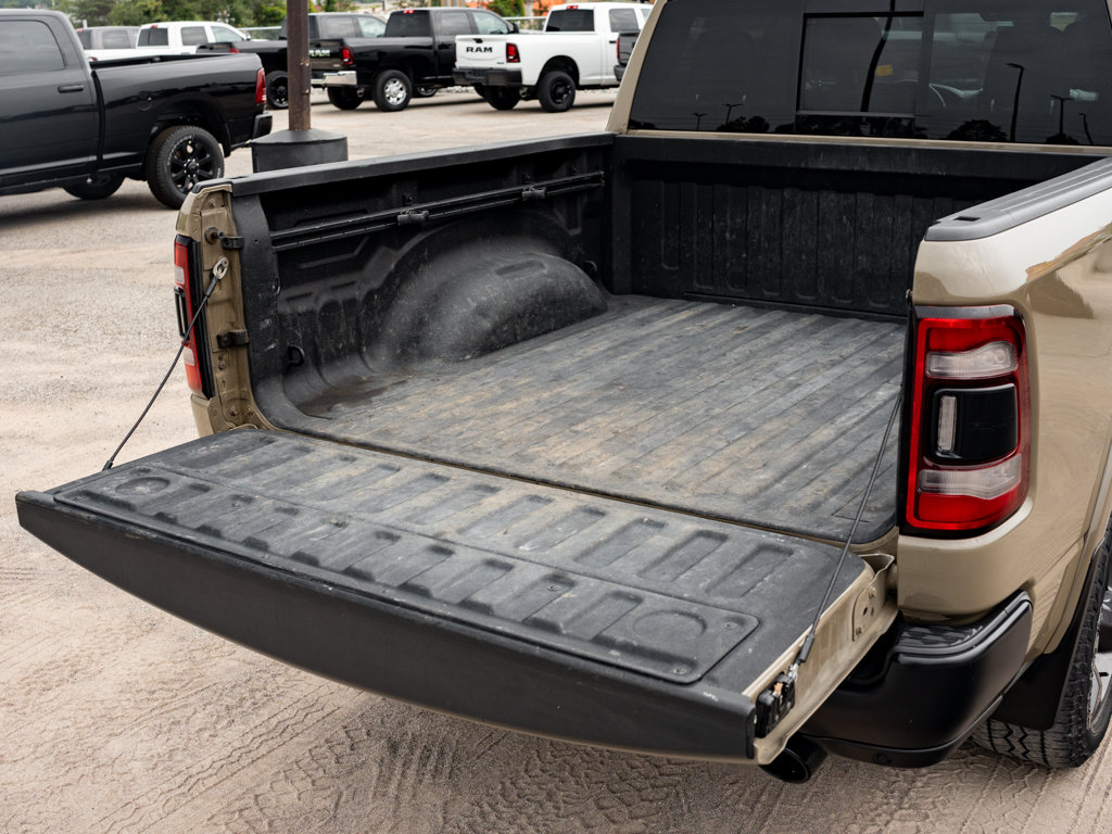 Used 2020 Ram 1500 Big Horn Big Horn 4x4 Crew Cab 5'7 Box for sale online - Ontario Approved