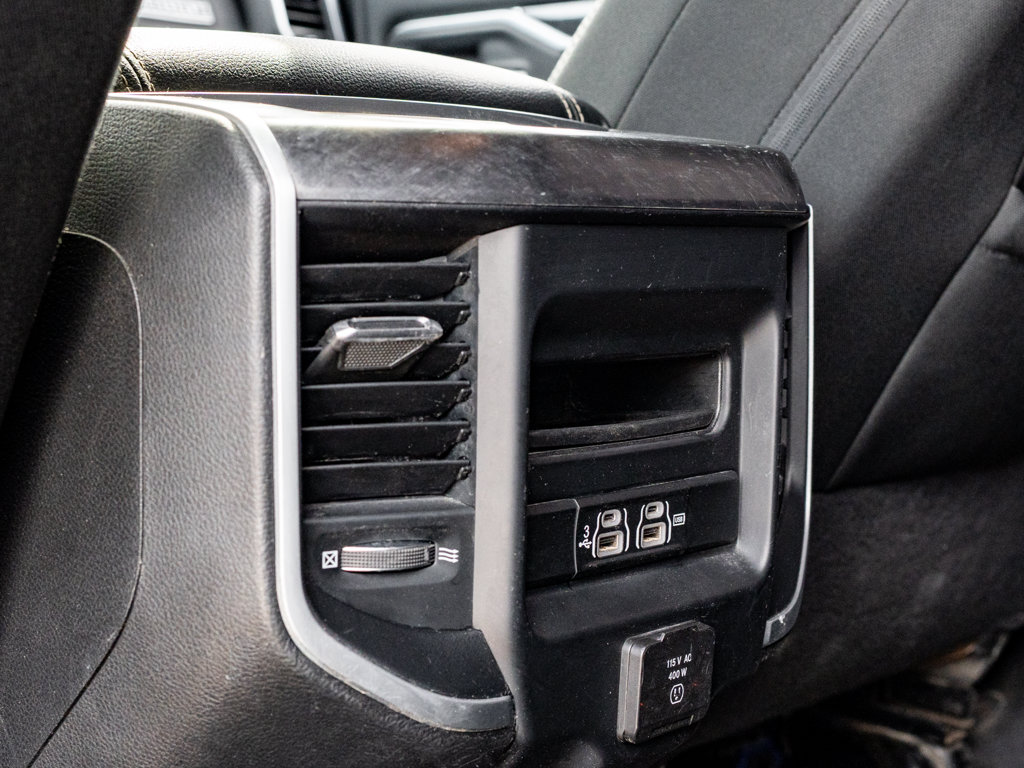 Used 2019 Ram 2500 Big Horn Big Horn 4x4 Crew Cab 8' Box for sale online - Ontario Approved