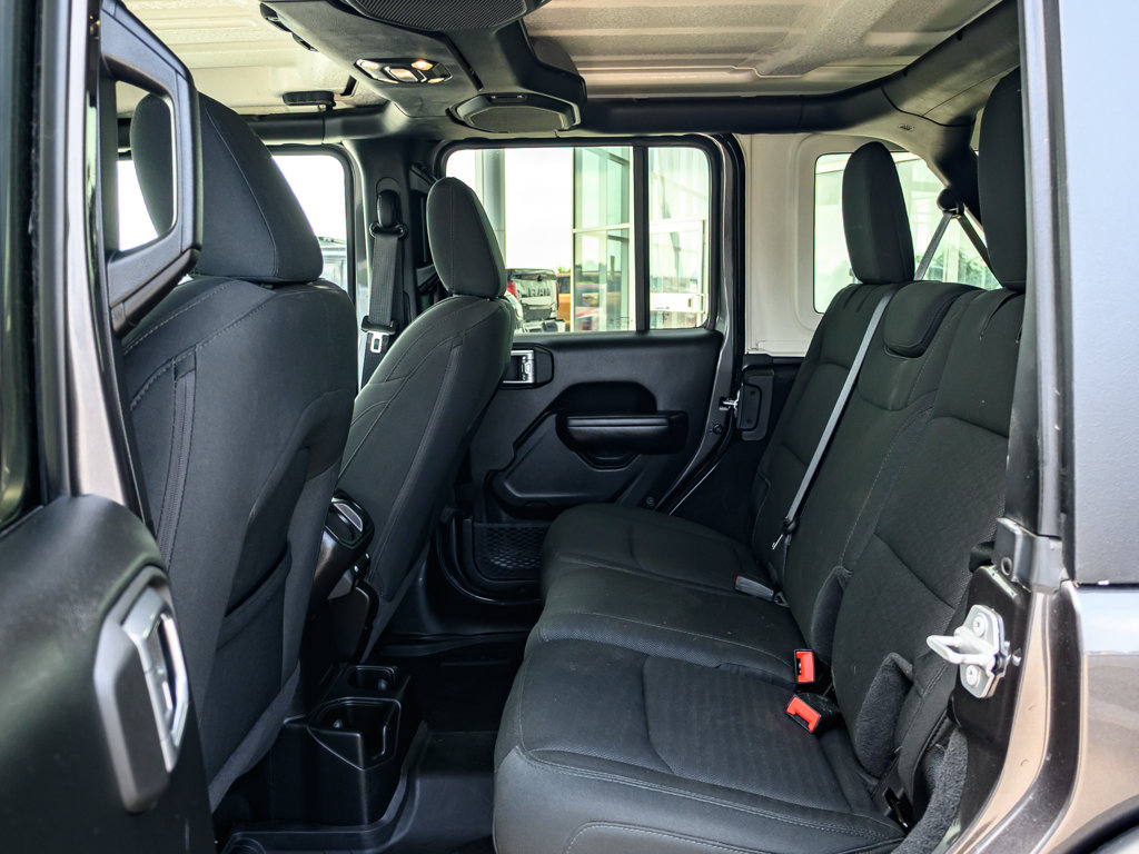 Used 2021 Jeep Wrangler Unlimited Willys Unlimited Willys 4x4 for sale online - Ontario Approved