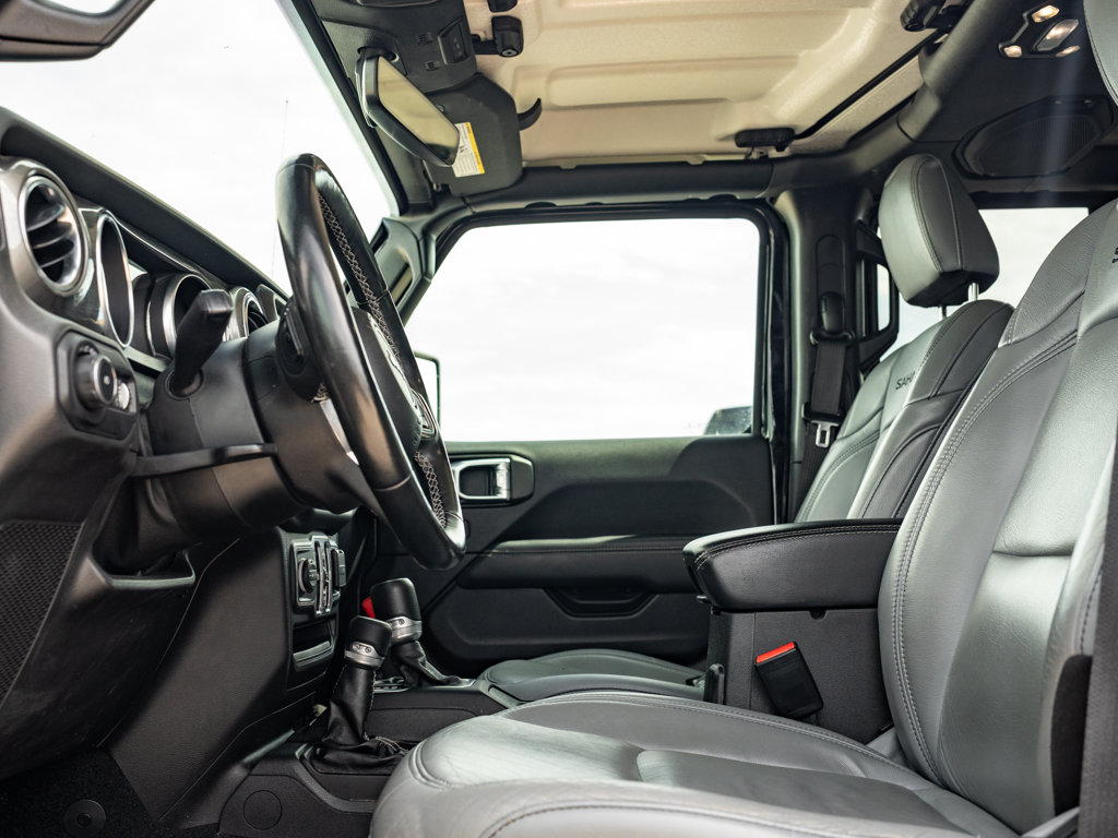 Used 2021 Jeep Wrangler Unlimited Sahara Unlimited Sahara 4x4 for sale online - Ontario Approved