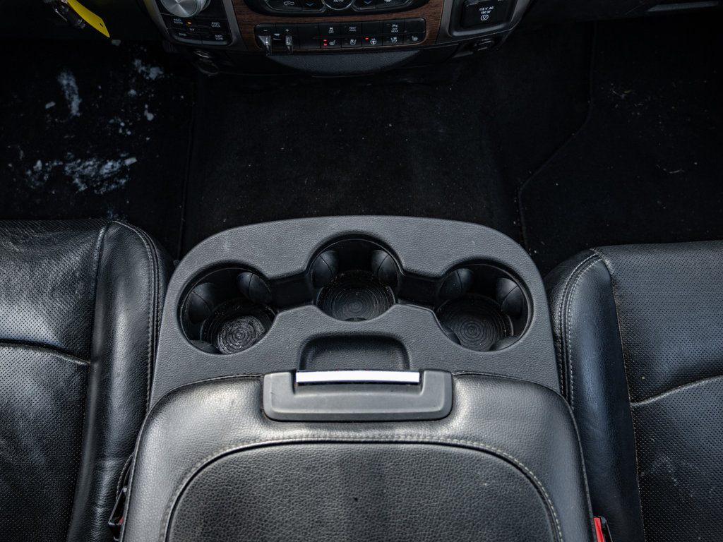 Used 2016 Ram 1500 Laramie 4WD Crew Cab 140.5 Laramie for sale online - Ontario Approved