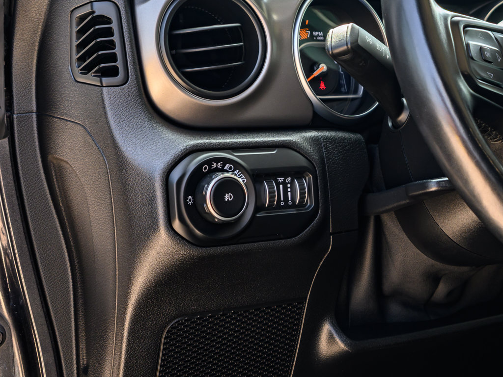 Used 2021 Jeep Wrangler Unlimited Willys Unlimited Willys 4x4 for sale online - Ontario Approved
