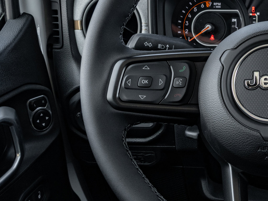 New 2026 Jeep Gladiator Willys Willys 4x4 for sale online - Ontario Approved