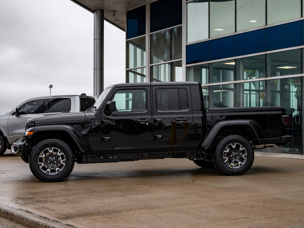 New 2026 Jeep Gladiator Sahara Sahara 4x4 *Ltd Avail* for sale online - Ontario Approved